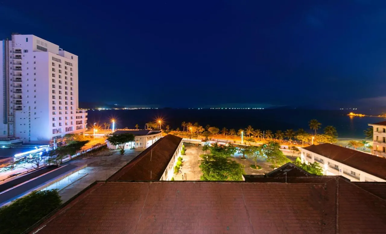 Arise Seaside Hotel Nha Trang 3*,