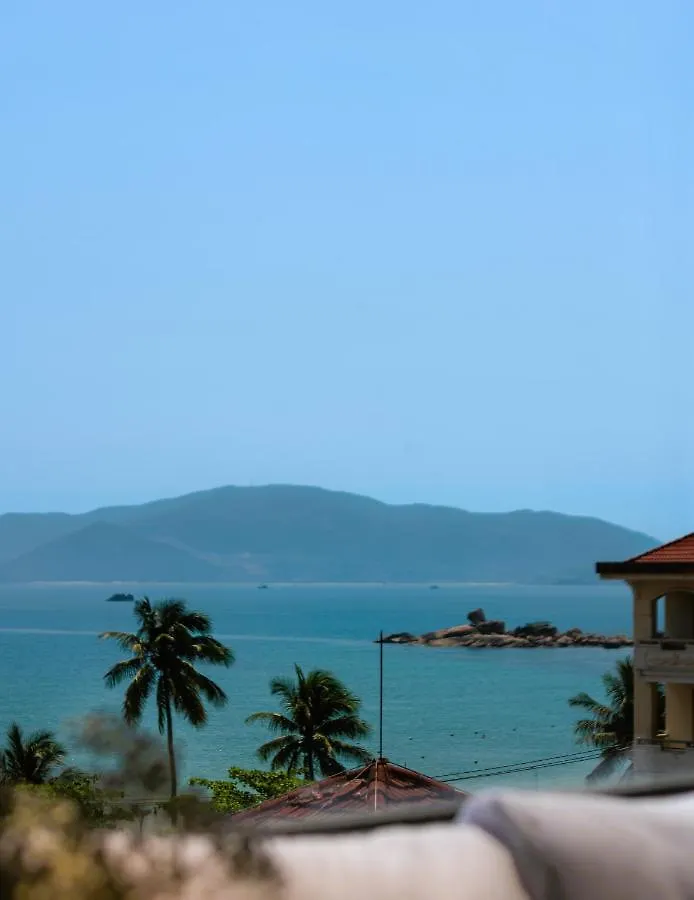 Arise Seaside Hotel Nha Trang 3*,